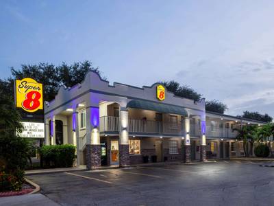 Super 8 Bradenton Sarasota Area