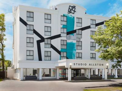 Studio Allston Hotel 