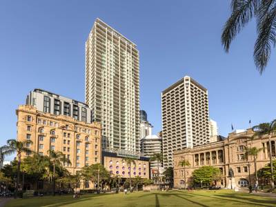 Oaks Brisbane Casino Tower Suites