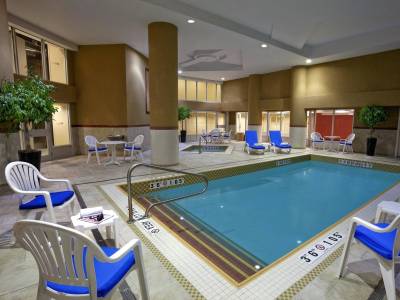 Hilton Garden Inn Toronto Downtown