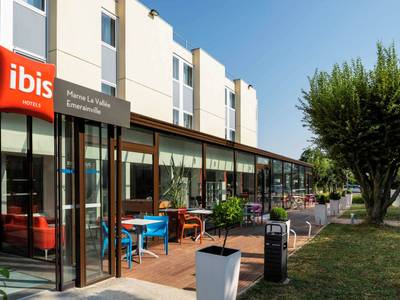 Hôtel ibis Marne-la-Vallée Émerainville