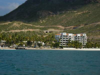 La Concha Beach Resort