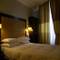 939 Hotel Luxury Rooms