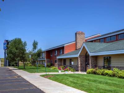 AmericInn Worthington