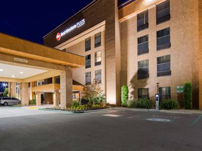 Best Western Plus Fresno Airport