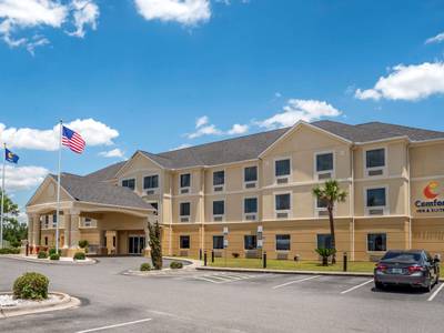 Comfort Inn & Suites