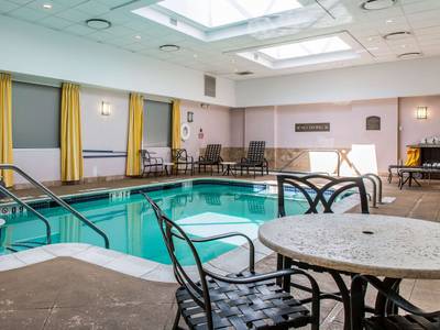 Clarion Hotel & Suites Hamden-New Haven