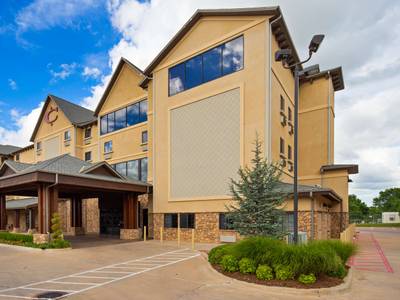 Best Western Plus Cimarron Hotel & Suites