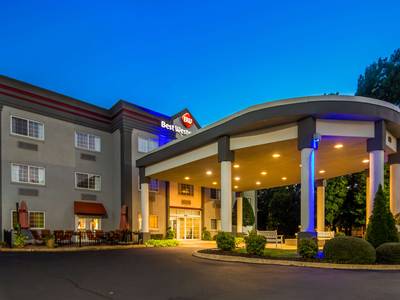 Best Western Plus Newport News Inn & Suites
