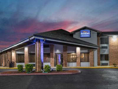 Baymont Inn & Suites Tupelo