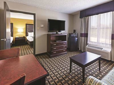 La Quinta Inn & Suites Denison - North Lake Texoma