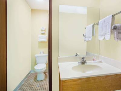 Days Inn - Lexington