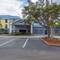 Days Inn & Suites Lakeland