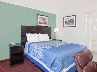 Days Inn by Wyndham Lost Hills