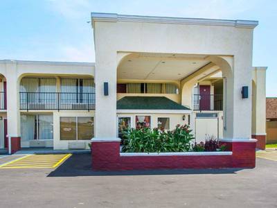 Econo Lodge Andalusia