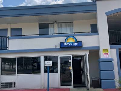 Express Inn East Montgomery