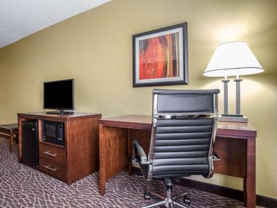 Comfort Inn & Suites Kannapolis - Concord