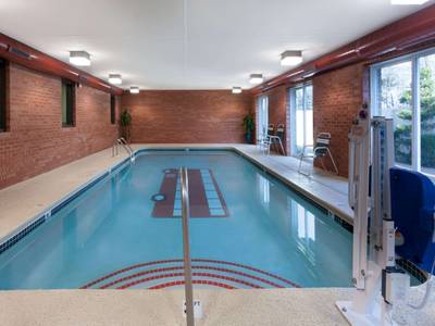 Baymont Inn & Suites Midland (Foto)