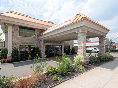 Five Towns Motor Inn