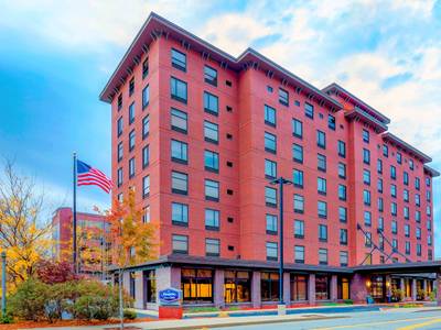 Hampton Inn & Suites Pittsburgh Downtown