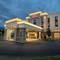 Hampton Inn & Suites