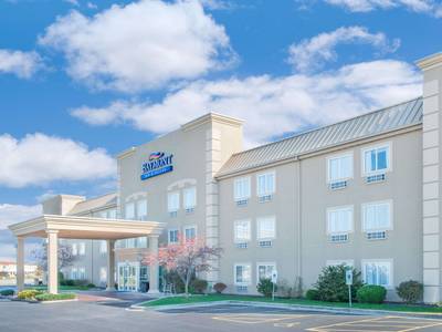 Baymont Inn & Suites Litchfield (Foto)