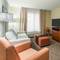 Homewood Suites by Hilton St. Louis Riverport- Airport West
