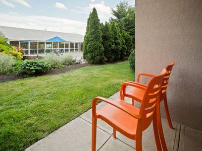 Howard Johnson Hotel - Toms River