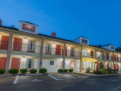 Super 8 Alexander City