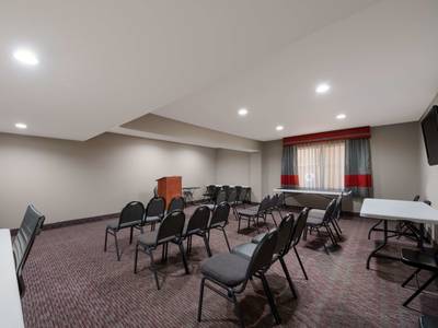 SureStay Plus Hotel by Best Western San Antonio North