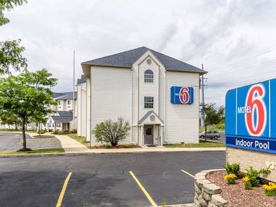 Motel 6 Streetsboro OH