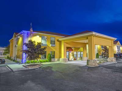 Days Inn Great Lakes North Chicago