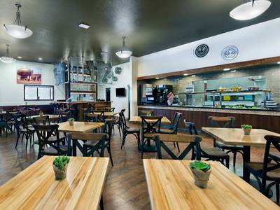 Oxford Suites Hermiston