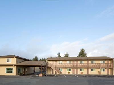 Super 8 Motel - Crescent City