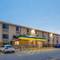 Super 8 Motel - Iowa City/Coralville