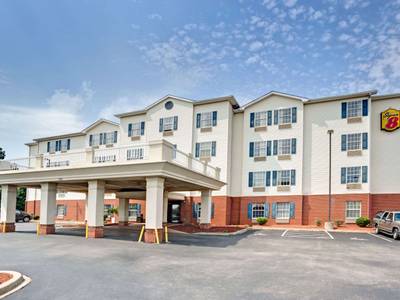 Super 8 Motel - Louisville/Expo Center