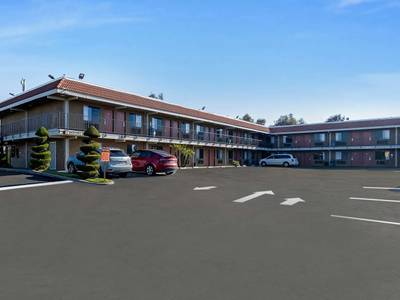 Super 8 Motel - Madera