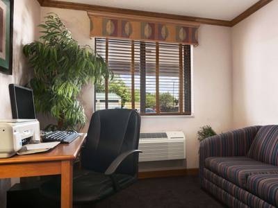 Super 8 Motel - Peoria