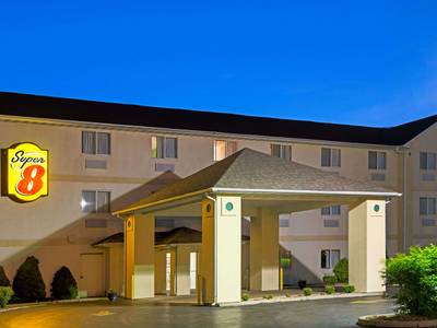 Super 8 Motel - Pontoon Beach