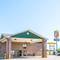 Super 8 Salina I-70