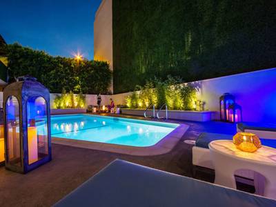 Mosaic Hotel Beverly Hill