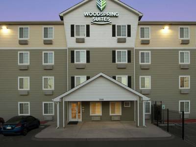 WoodSpring Suites San Antonio South