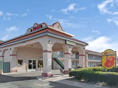 Super 8 Tucson Downtown Convention Center