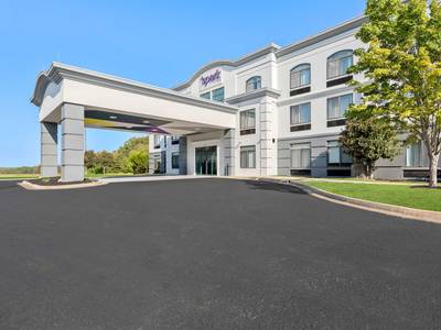 Wingate by Wyndham Tupelo