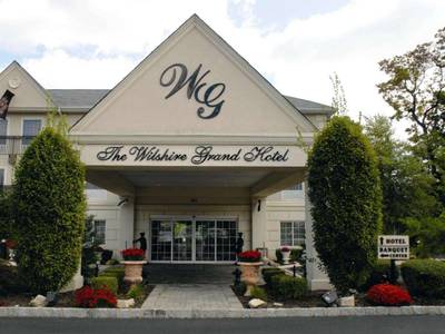 The Wilshire Grand Hotel