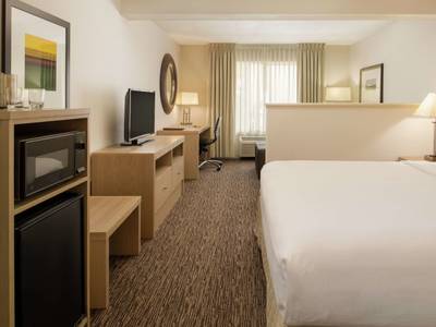 DoubleTree by Hilton Portland - Tigard