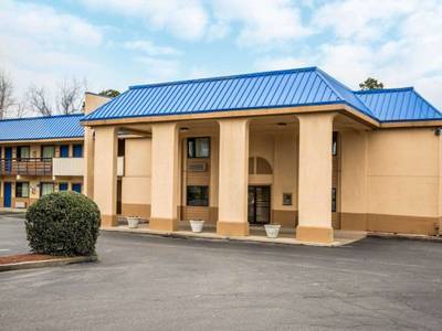 Rodeway Inn & Suites Plymouth