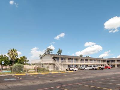 Motel 6 Fort Worth Seminary