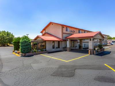 Rodeway Inn Farmington