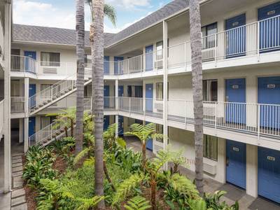 Motel 6 Buena Park - Knots Berry Farm / Disneyland